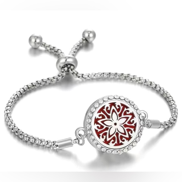 Bracelet Flower Aromatherapy Diffuser Jewelry: Adjustable Chain - Picture 1 of 6